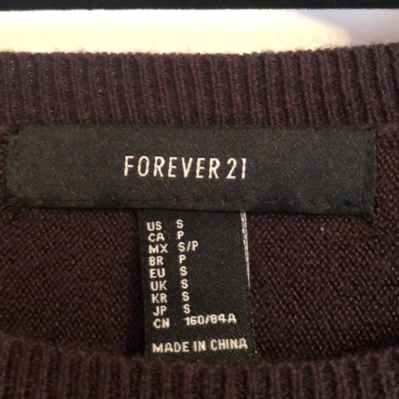 Plum forever 21 sweater - Picture 2 of 2